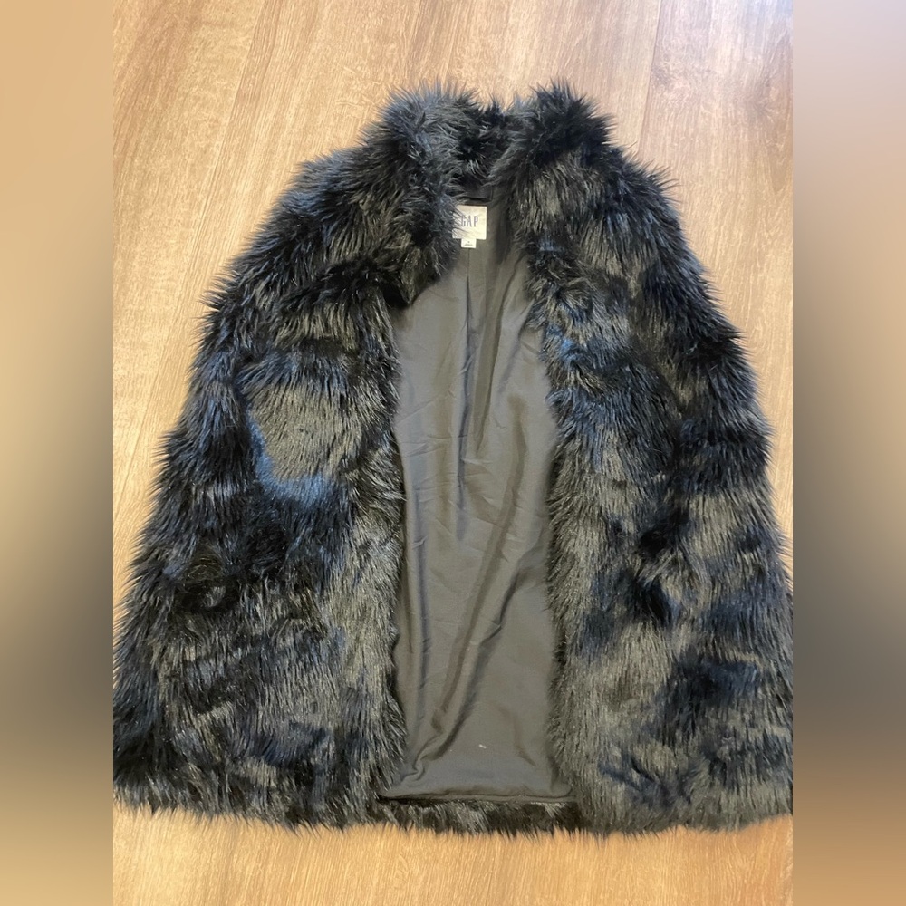 Gap fur vest sz S